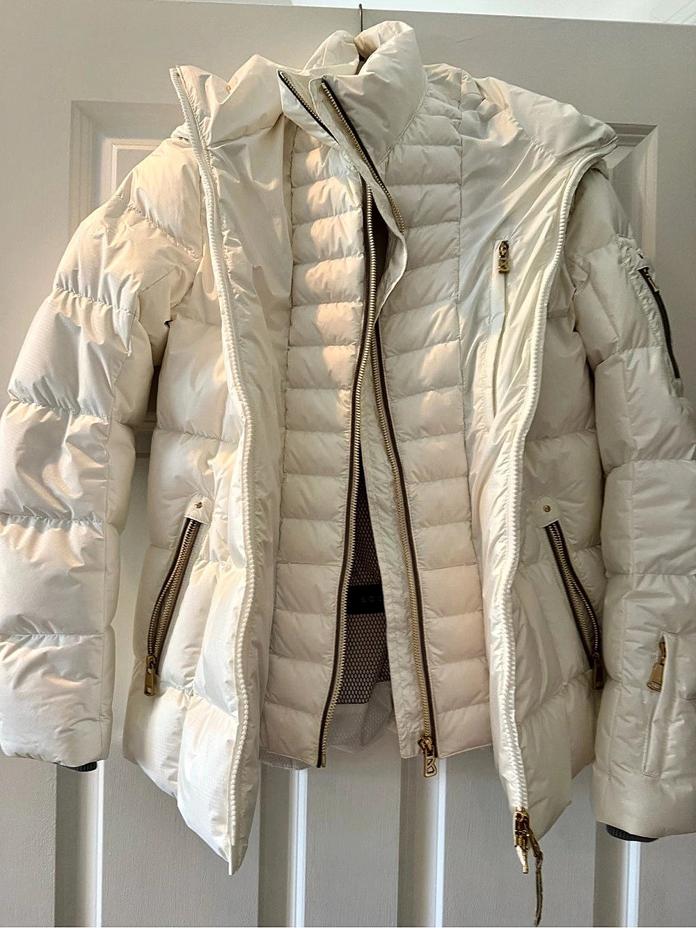 Bogner Gienève-D Women's Puffer White Size 6 NWT - Picture 1 of 8